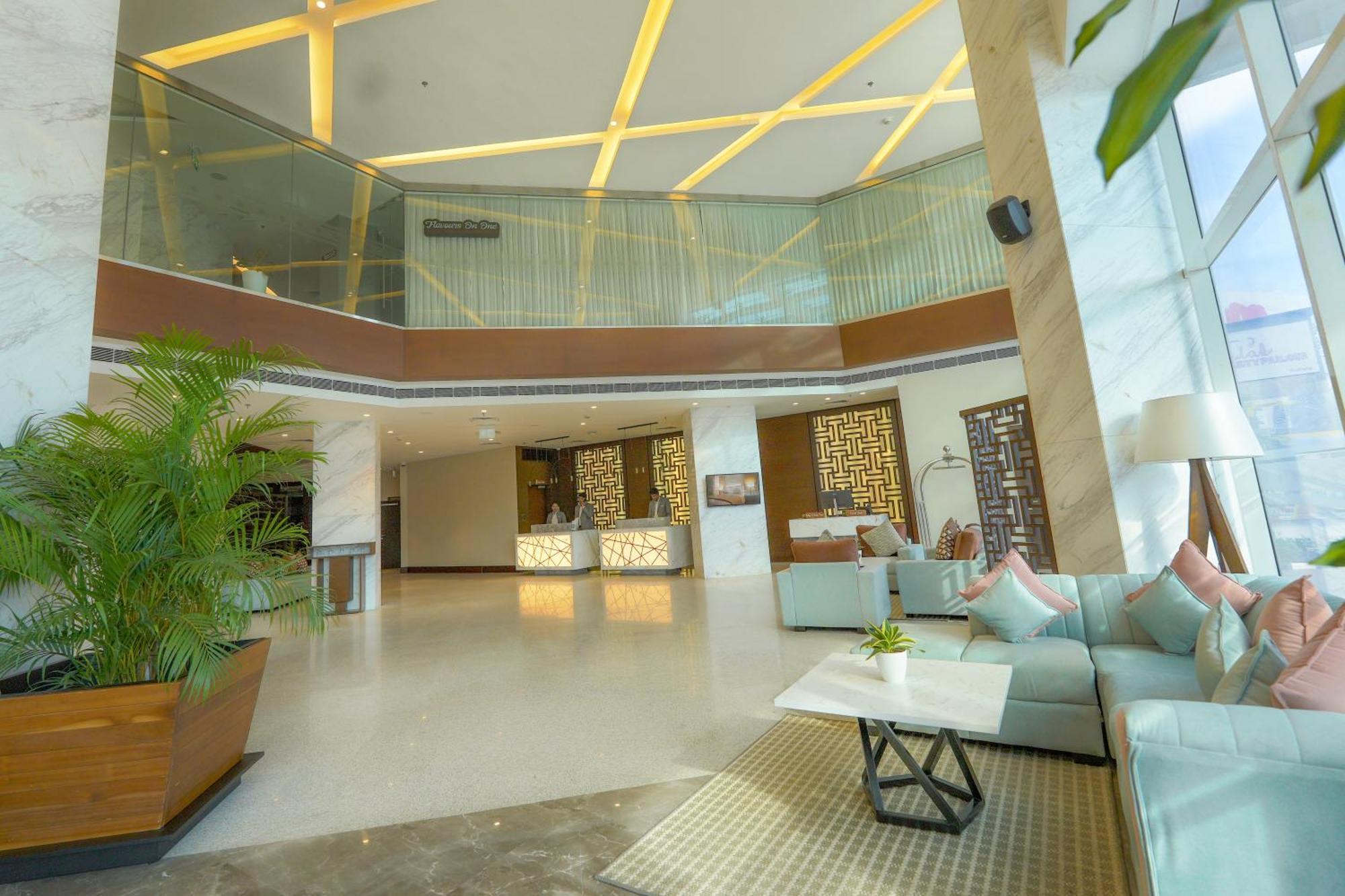 Gokulam Grand Trivandrum Thiruvananthapuram Extérieur photo